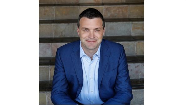 Jason Rolleston - VMware VMware Carbon Black Launches Threat Detection and Response for Modern Applications