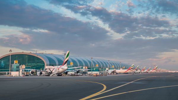 طيران الإمارات طيران الإمارات