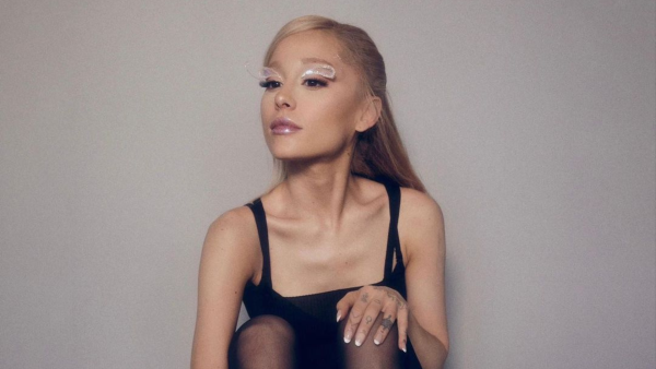 Ariana Grande split from Gomez a few weeks ago