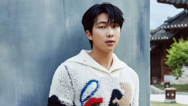  K-pop fans attacked the singer