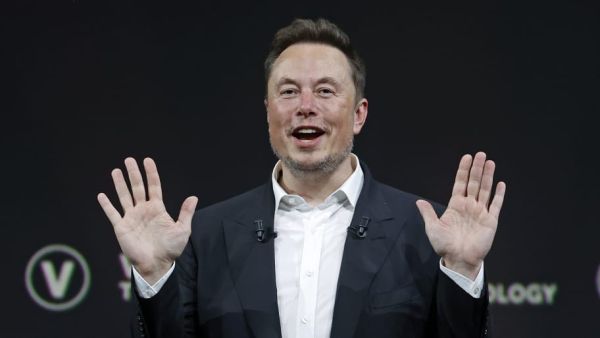 Throttling controversy: X's traffic tactics target sites disliked by Elon Musk
