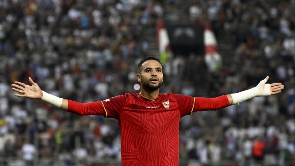 يوسف النصيري (Photo by Aris MESSINIS / AFP)