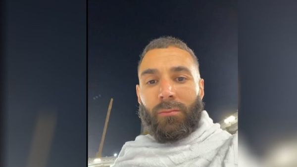 كريم بنزيما، نجم المنتخب الفرنسي ولاعب فريق الاتحاد السعودي