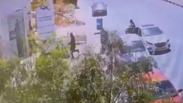 اقتحام فرع بنك في بلدة السموع