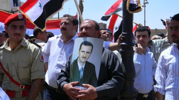 2 مليون ليرة لكل عريس من الجيش السوري