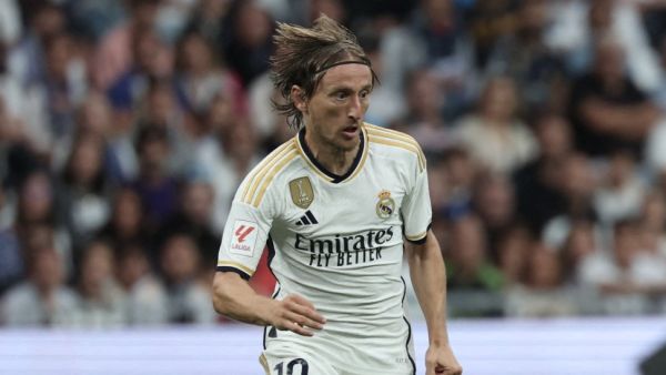 لوكا مودريتش (Photo by Thomas COEX / AFP)