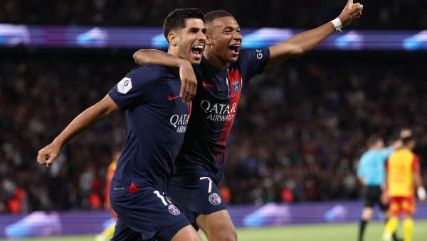 تشكيلة باريس سان جيرمان المتوقعة ضد ليون اليوم في الدوري الفرنسي 2023-24 