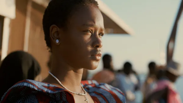 اقتنص فيلم وداعًا جوليا للمخرج السوداني محمد كردفاني 3 جوائز دولية جديدة، وذلك ضمن فعاليات النسخة الـ21 من مهرجان Paysages de Cinéastes في فرنسا، إذ فاز بـجائزة لجنة تحكيم الصاعدين، وجائزة الجمهور، وجائزة لجنة تحكيم المرأة بالاشتراك مع فيلم إنشالله ولد، وبهذا يرتفع رصيد الفيلم من الجوائز الدولية إلى 4 جوائز دولية. والجدير بالذكر أن مسيرة الفيلم مع الجوائز حافلة، إذ انطلقت من مهرجان كان السينمائي الدولي حيث فاز بجائزة الحرية وشهد عرضه العالمي الأول، كما تلقى وداعًا جوليا 7 ترشيحات ضمن جوائز سبتيموس الدولية ا