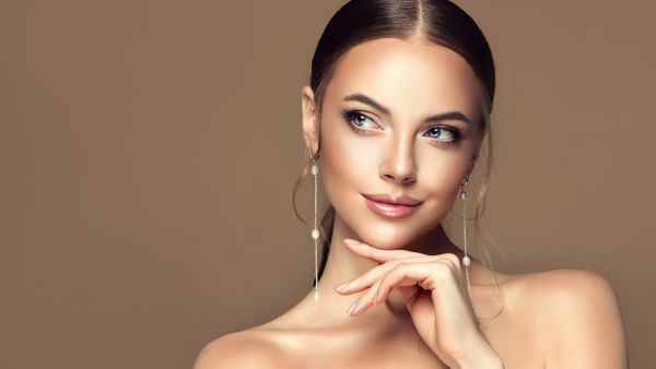 ما هي أشهر ماركات المجوهرات الرائجة لعام 2023