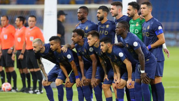 Nassr's players pose for a team picture ahead of the Saudi Pro League football match between Al-Nassr and Al-Hazem at the King Abdullah Sports City in Buraidah, on September 2, 2023. (Photo by Abdulaziz ALNOMAN / AFP)