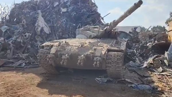 سرقة دبابة من قاعدة للجيش الاسرائيلي