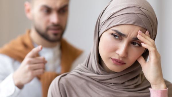 تفسير حلم الطلاق للمتزوجة والبكاء
