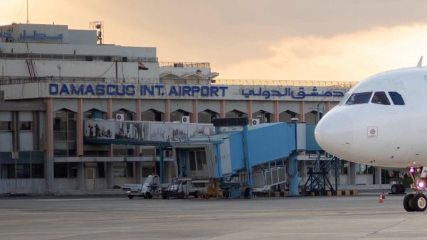  خروج مطاري دمشق وحلب من الخدمة