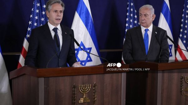وزير الخارجية الأميركي، أنتوني بلينكن، ورئيس الوزراء الاسرائيلي بنيامين نتنياهو