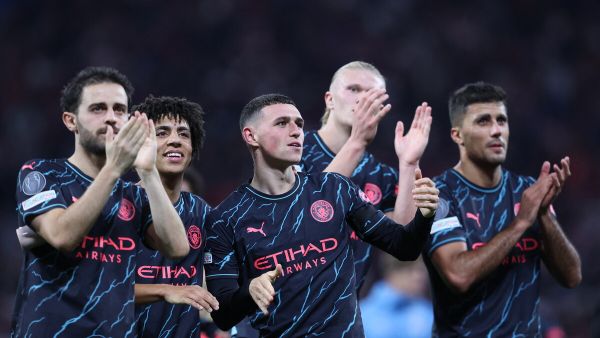 مانشستر سيتي مطالب بتحقيق الفوز على برايتون (Photo by Ronny HARTMANN / AFP)