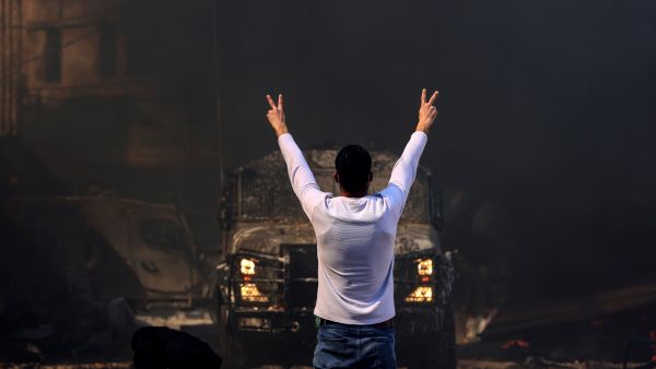 مواجهات بين الشبان الفلسطينيين وقوات الإحتلال في الضفة الغربية المحتلة