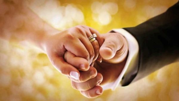 تفسير رؤية الزوج في المنام للمتزوجة