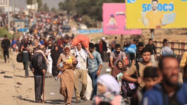 الإمارات العربية المتحدة ترسل 25 طنا من الدواء والمساعدات الغذائية إلى غزة