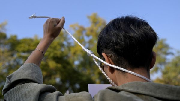 إيران: أكثر من 684 شخصا أعدموا منذ بداية العام