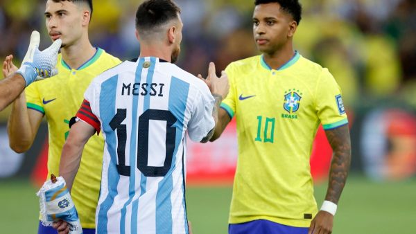 ميسي يلقن نجم ريال مدريد درسًا لا ينسى في الماراكانا