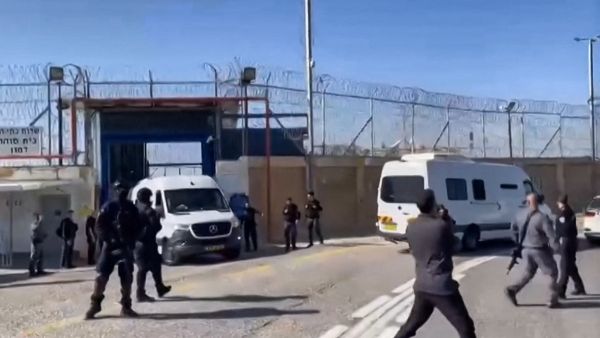 the transfer by Israeli occupation forces of Palestinian prisoners 