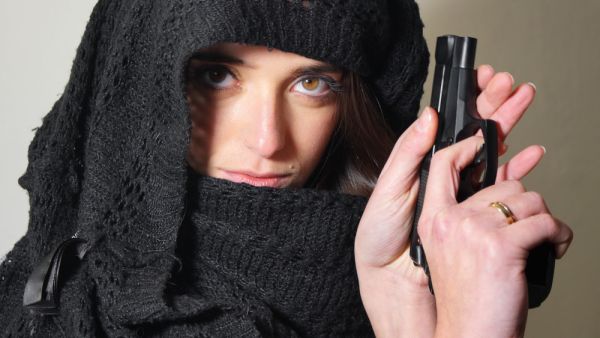 تحرك زوجات عناصر داعش حساس جدا وخطير بالنسبة الى افراد الجماعة الارهابية المعروفة