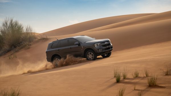 الجيل المقبل من فورد إيفرست مصُمّم لهواة المغامرات عبر توفيره قدرات عالية "عندما ينتهي الإسفلت"