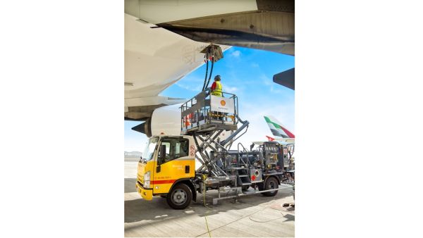 إقلاع أول رحلة لطيران الإمارات تعمل بوقود مستدام من دبي