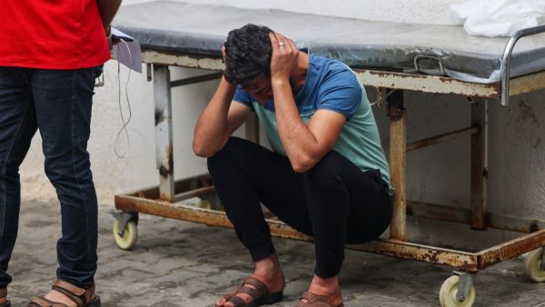 "عدد كبير" من الشهداء بقصف طال مقرا للامم المتحدة في غزة