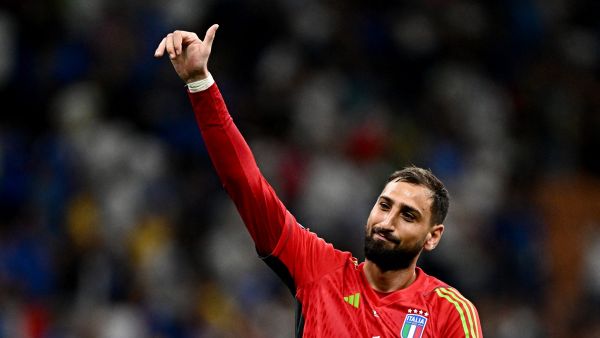 جيانلويجي دوناروما (Photo by GABRIEL BOUYS / AFP)