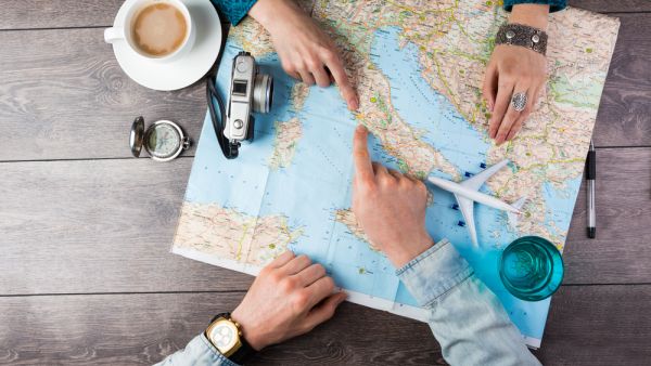 Top 10 affordable airlines during holiday season