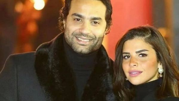 كريم فهمي و زوجته