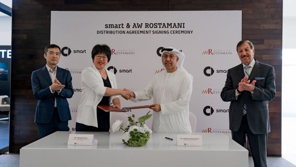 AW Rostamani Group Partnership with smart to Accelerate Intelligent Electric Mobility in UAE