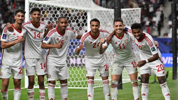 الإمارات تتفوق على هونغ كونغ (Photo by HECTOR RETAMAL / AFP)