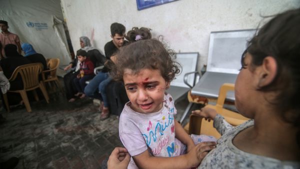 القوات الاسرائيلية تركز في عدوانها على غزة على العاملين في مجال المساعدات الإنسانية  القوات الاسرائيلية تركز في عدوانها على غزة على العاملين في مجال المساعدات الإنسانية