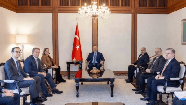 فيدان يلتقي القائمة بأعمال مساعد وزير الخارجية الأمريكي، فيكتوريا نولاند