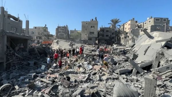 قصف عنيف تتعرض له مدينة خان يونس