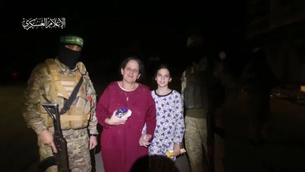 تفوق أخلاقي للمقاومة في عملية تسليم الأسرى ضمن اتفاق سابق مع إسرائيل