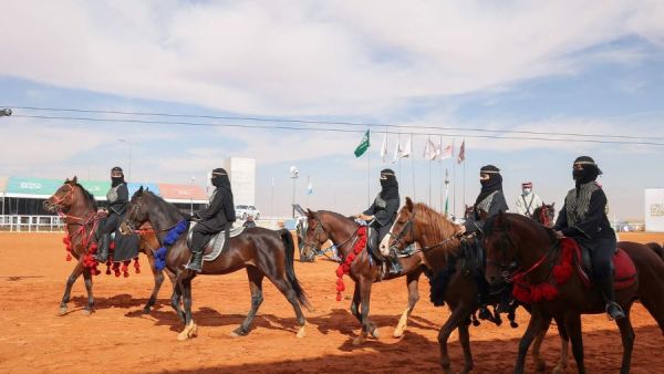 نادي فروسية نسائي جدة