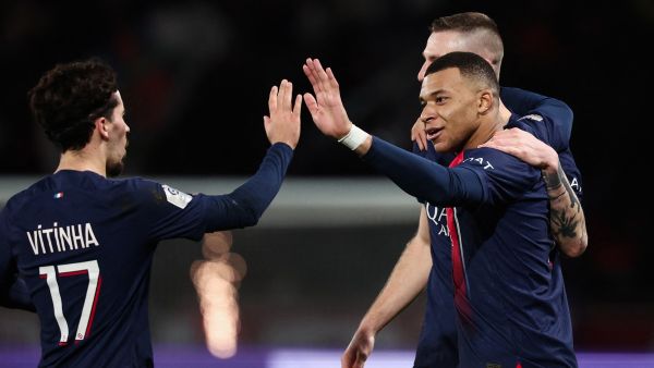تشكيلة باريس سان جيرمان المتوقعة اليوم ضد لانس في الدوري الفرنسي 2023-24