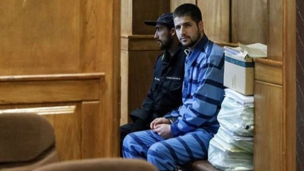 قبادلو خلال إحدى جلسات محاكمته