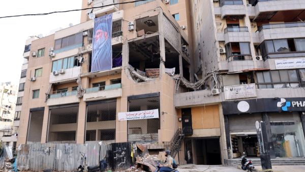 (Photo by ANWAR AMRO / AFP) Israeli airstrikes in hezbollah