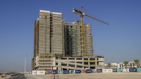 عزيزي للتطوير تُنجز 60% من مشروعها " عمبر" في منطقة الفرجان 