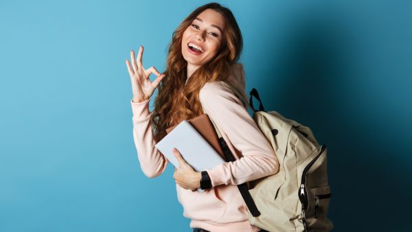 أفضل طريقة لارتداء حقيبة الظهر 