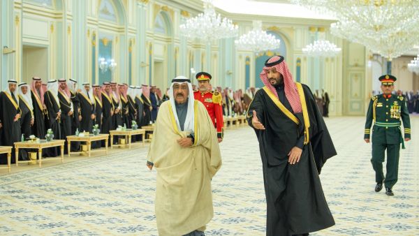 Emir of Kuwait (L), and Saudi Crown Prince during reception in Riyadh