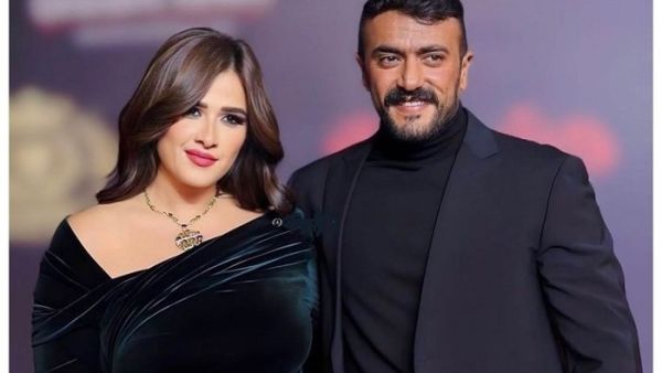 ياسمين عبد العزيز و أحمد العوضي