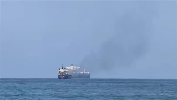 استهداف سفينة بريطانية في البحر الأحمر