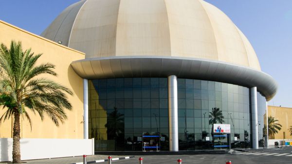 دليل محلات دبي اوتلت مول: المواعيد والخدمات والمطاعم