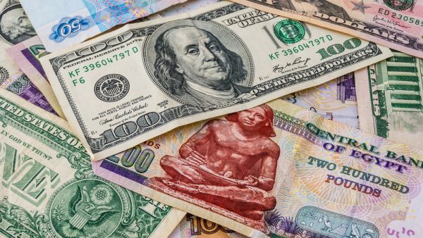سعر الدولار مقابل الجنيه المصري