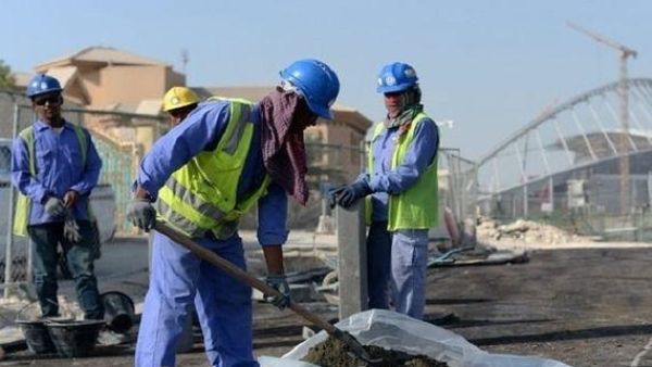 عمال عراقيون